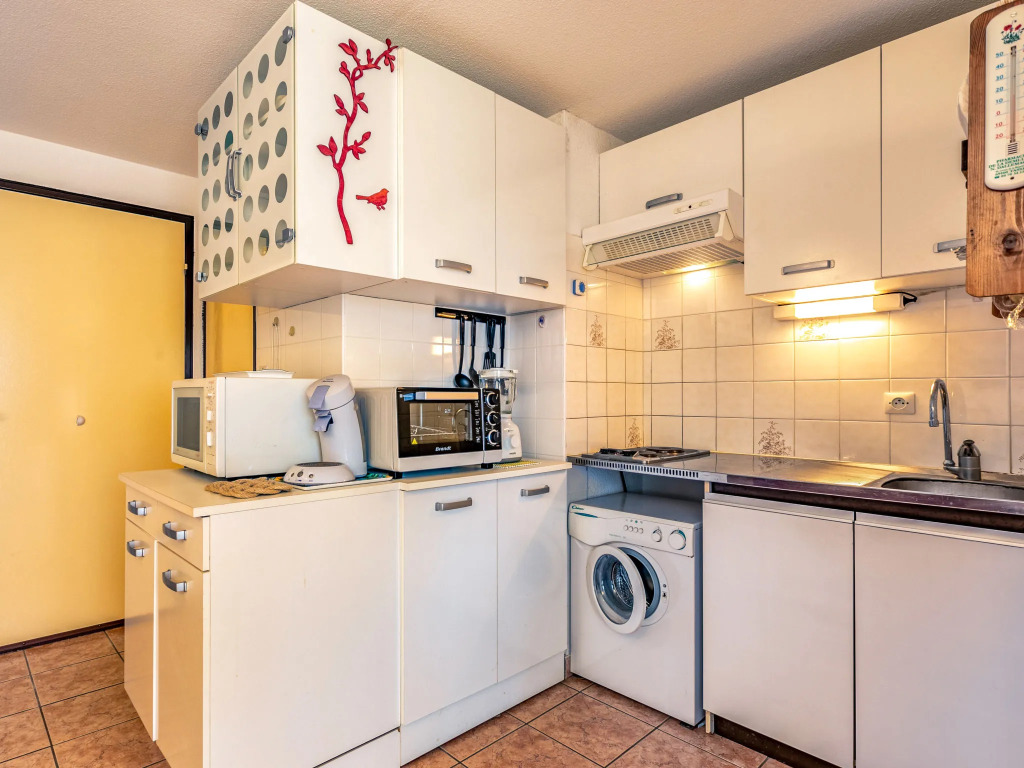 Apartment Les Maisons sur la Plage-3 by Interhome