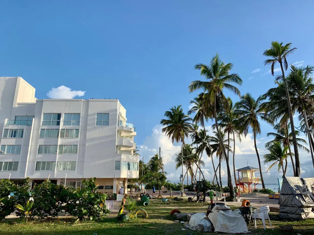 Apartamentos Limsor Beach Vista al mar