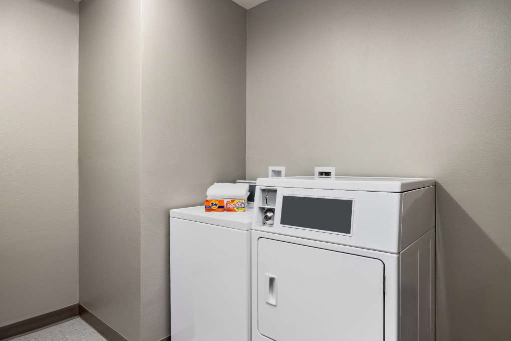 avid hotel El Paso East by IHG