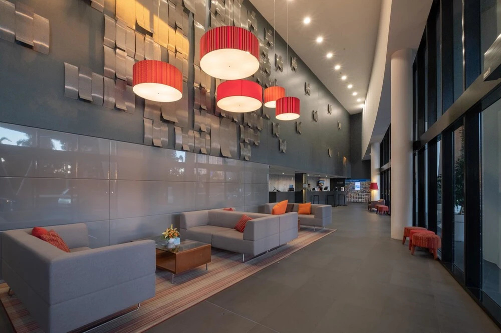Circle on Cavill Apartments - Hosted by Wow Stay - No Parking Included