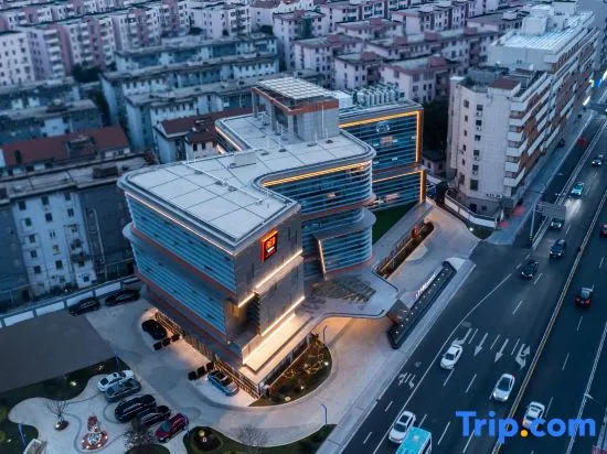 Radisson Red Wuxi Nanchang Street Ancient Canal
