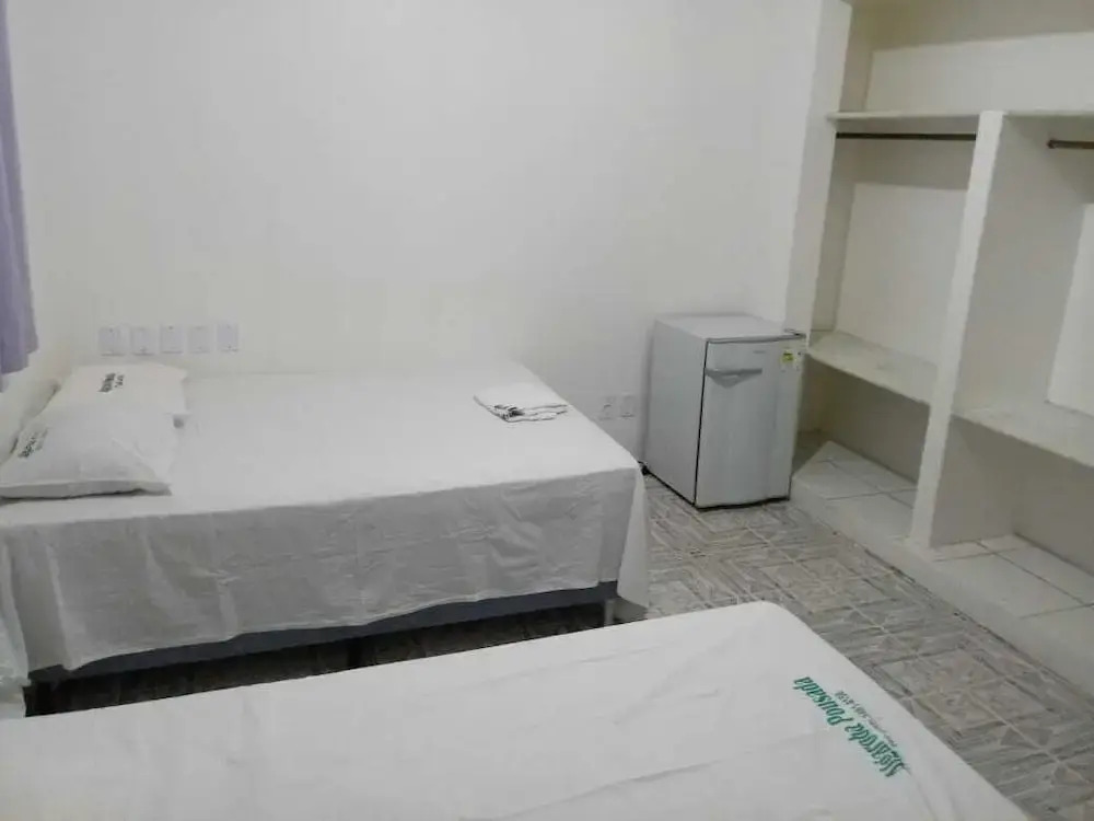 Hotel Algaroba