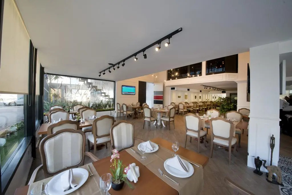 North Point Hotel