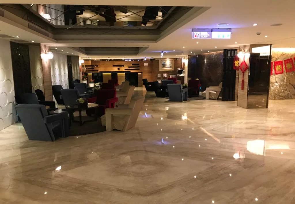 Hotel Yoshi