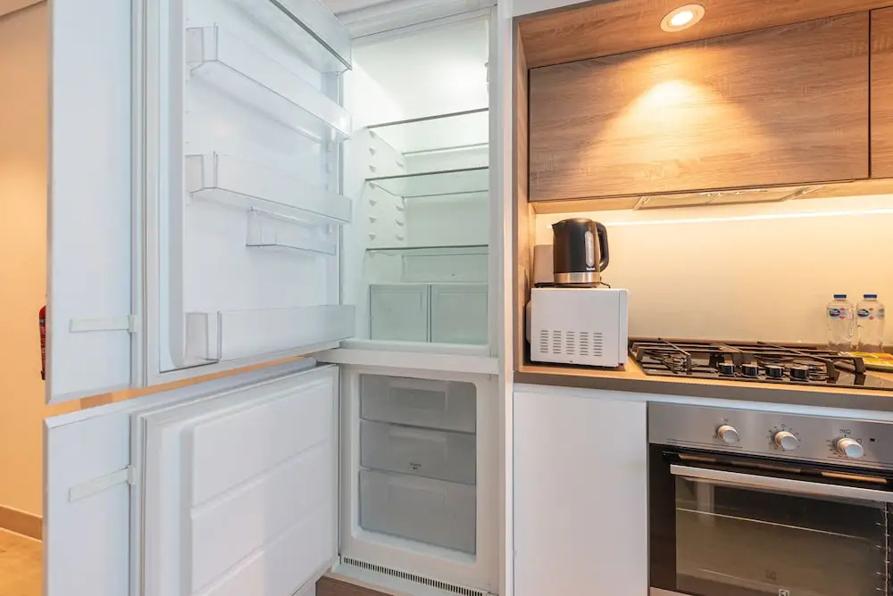 Marina view Spacious studio Newly decorated Dubai Apartments