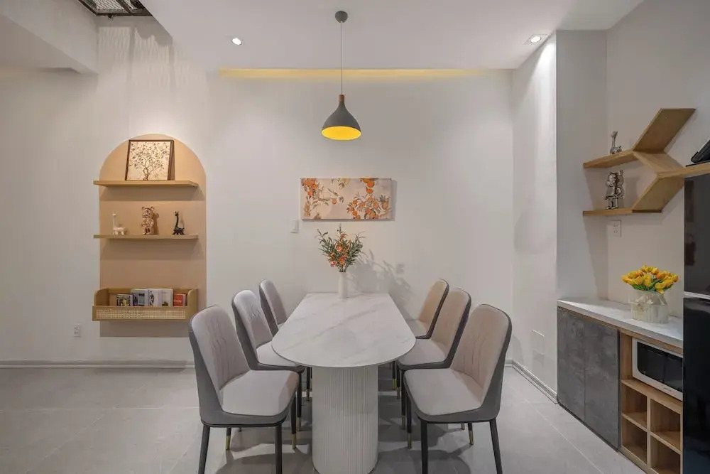 N to M Cozy House
