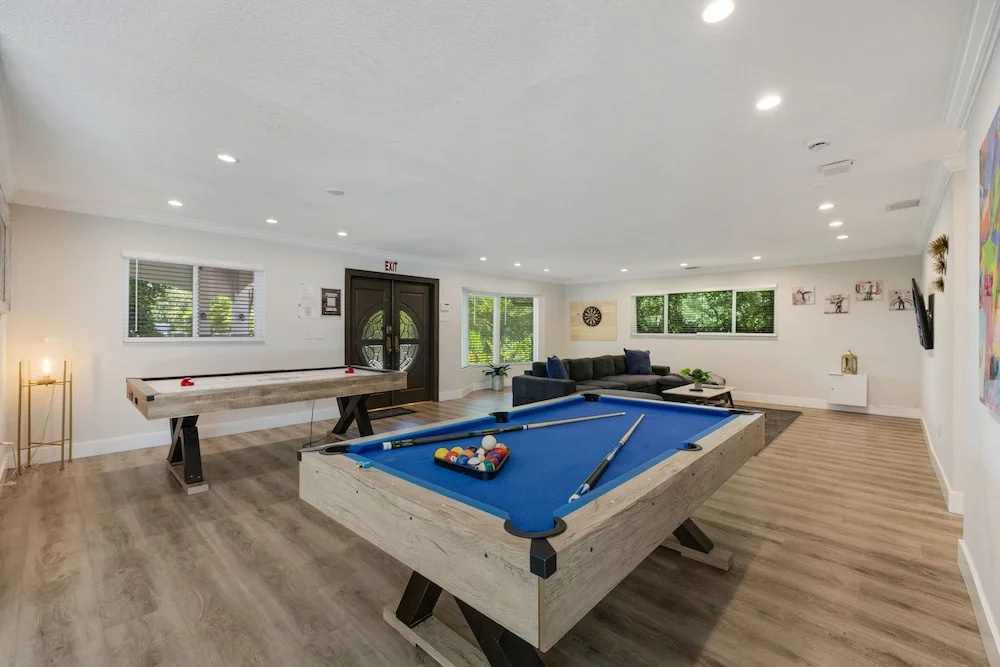 Sultan Villa - Tennis • CT Pool • BBQ