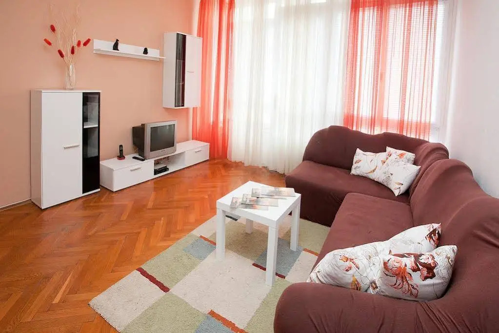 Apartment Nina