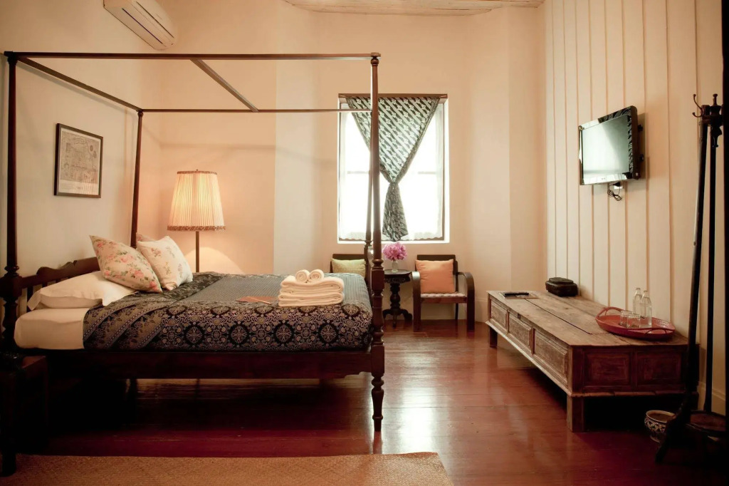 The Asadang Bed and Breakfast
