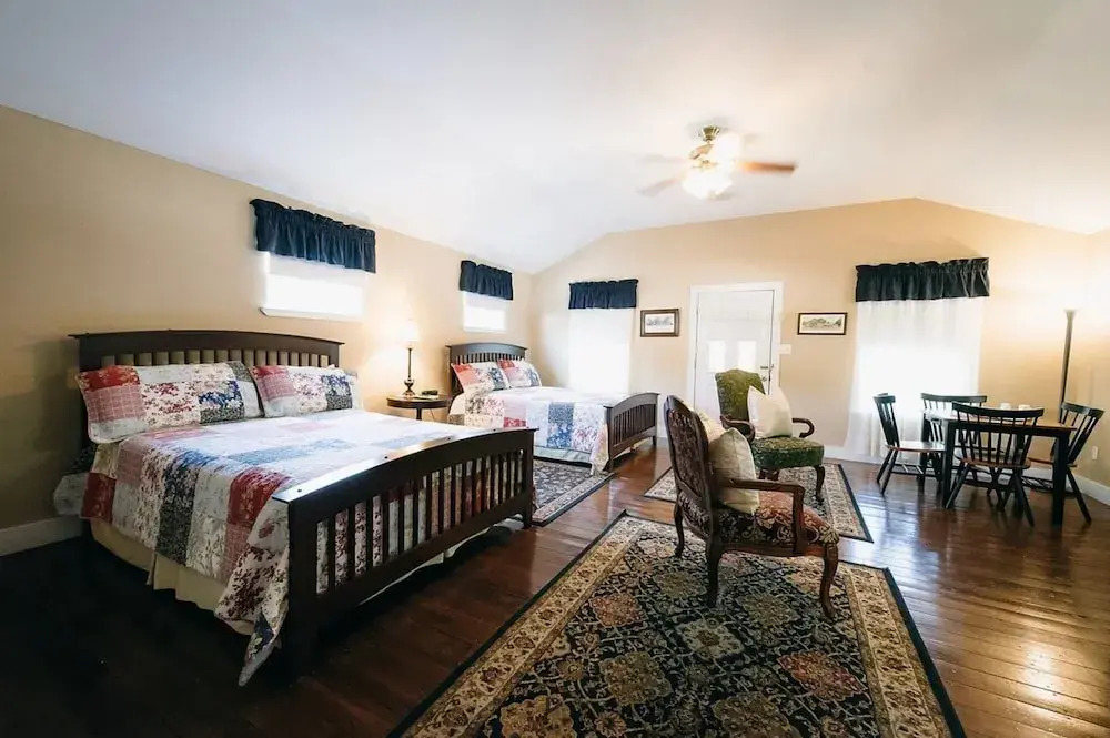The Inn At Salado