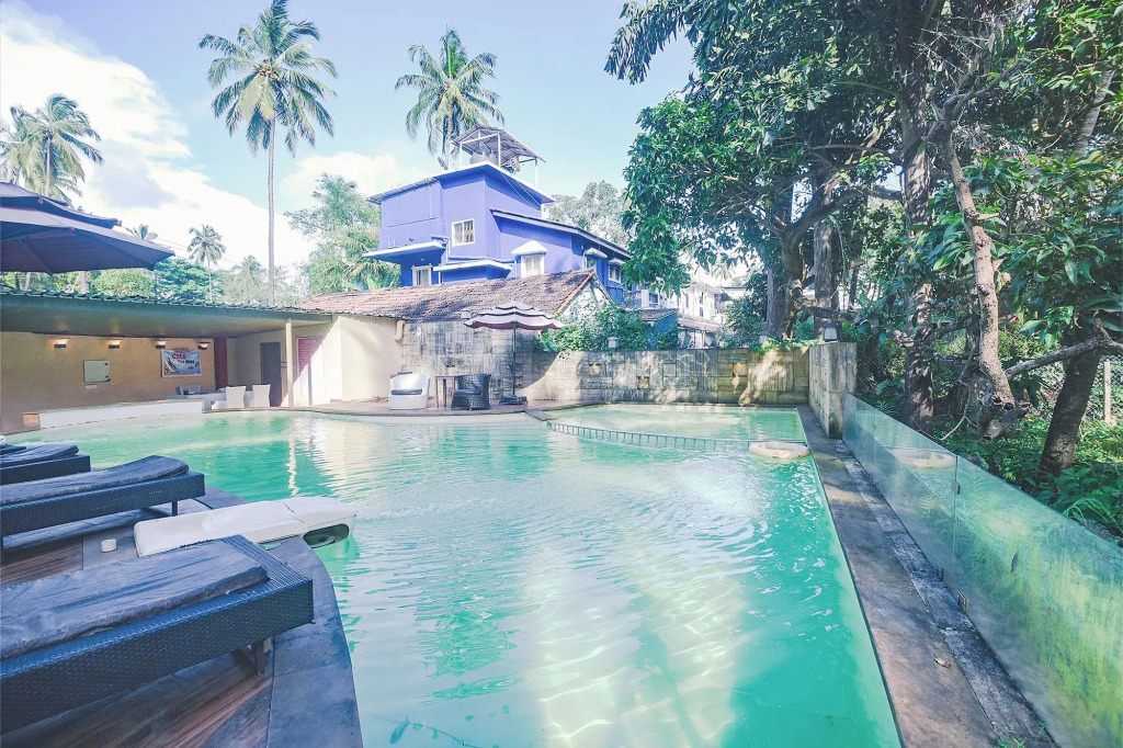 FabExpress Coco Goa villas
