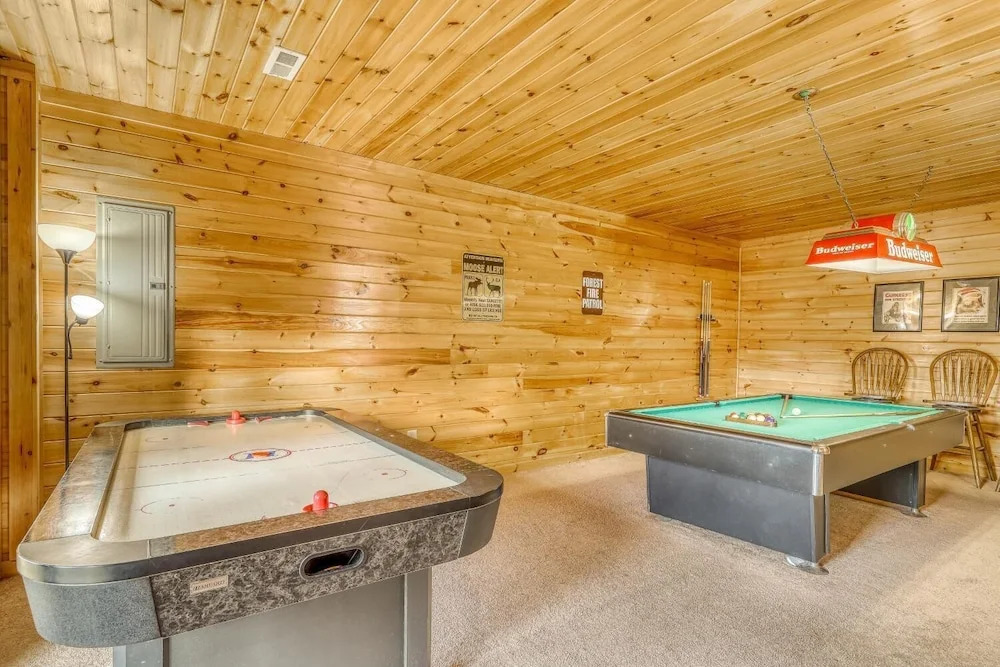 Paradise Lodge