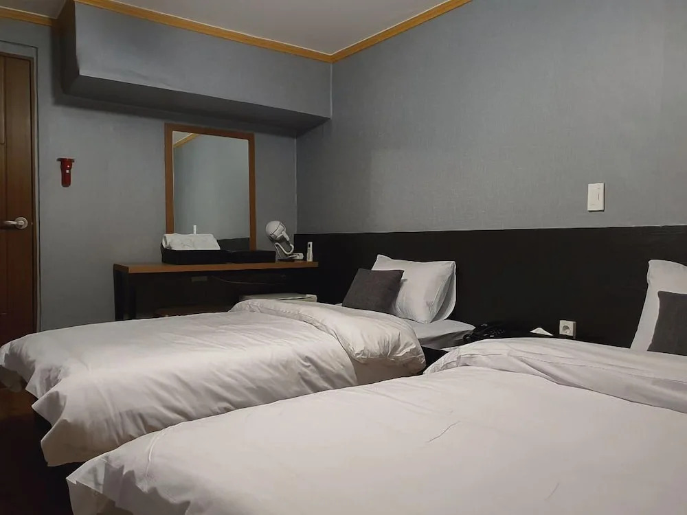 Pure Stay Jeju City
