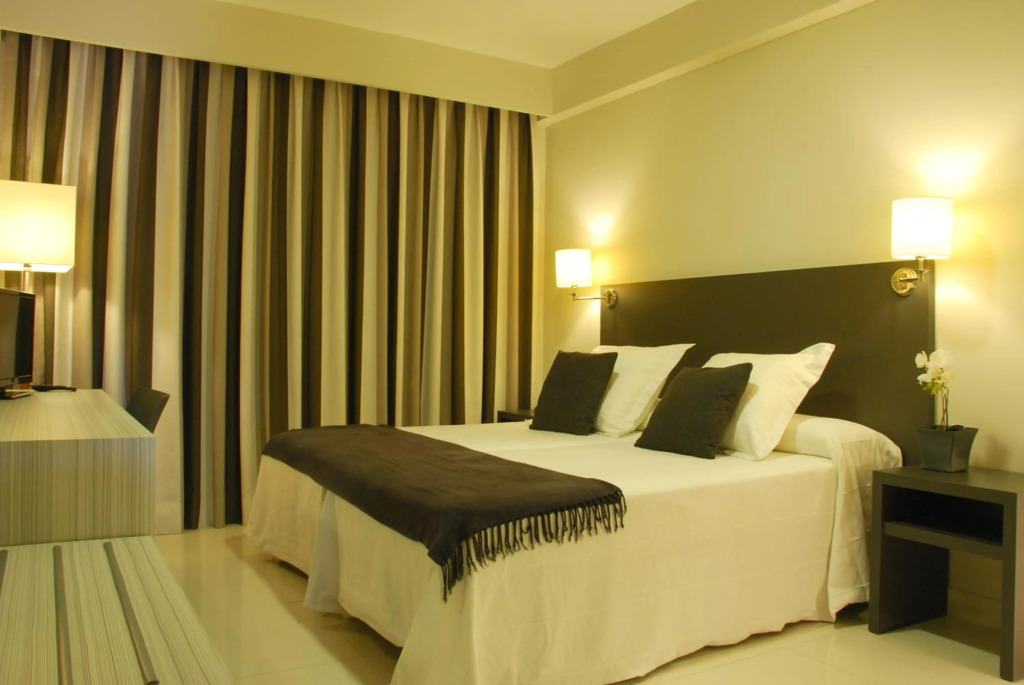 Hotel Los Robles