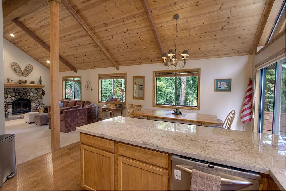 Sunnyside Up cabin