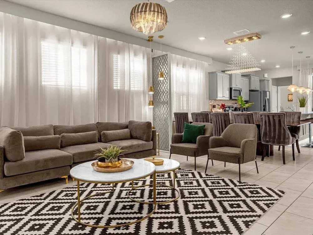 1826SD Amazing 5BR Villa in Windsor Island Near Clubhouse