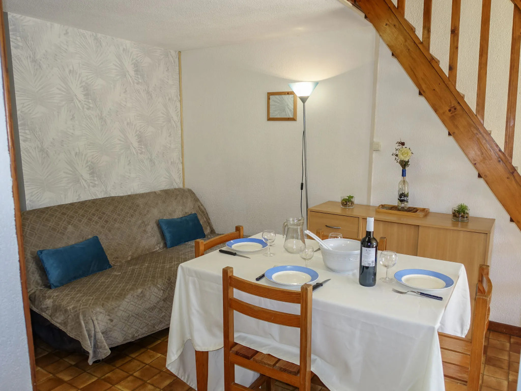 Holiday Home Les Amandines-3 by Interhome