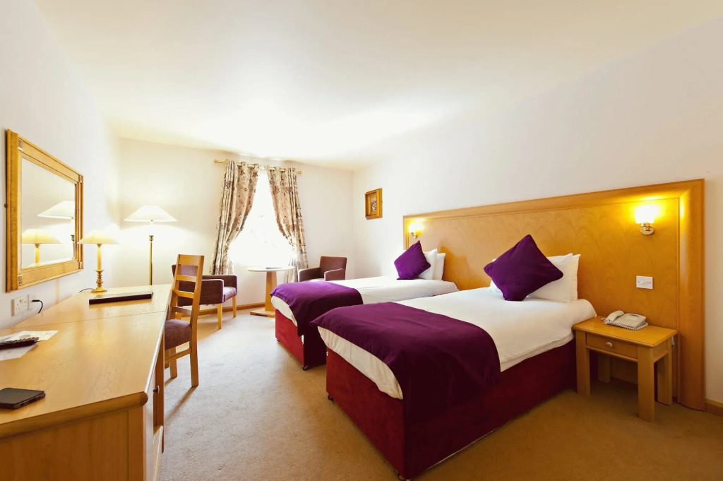 Roganstown Hotel & Country Club