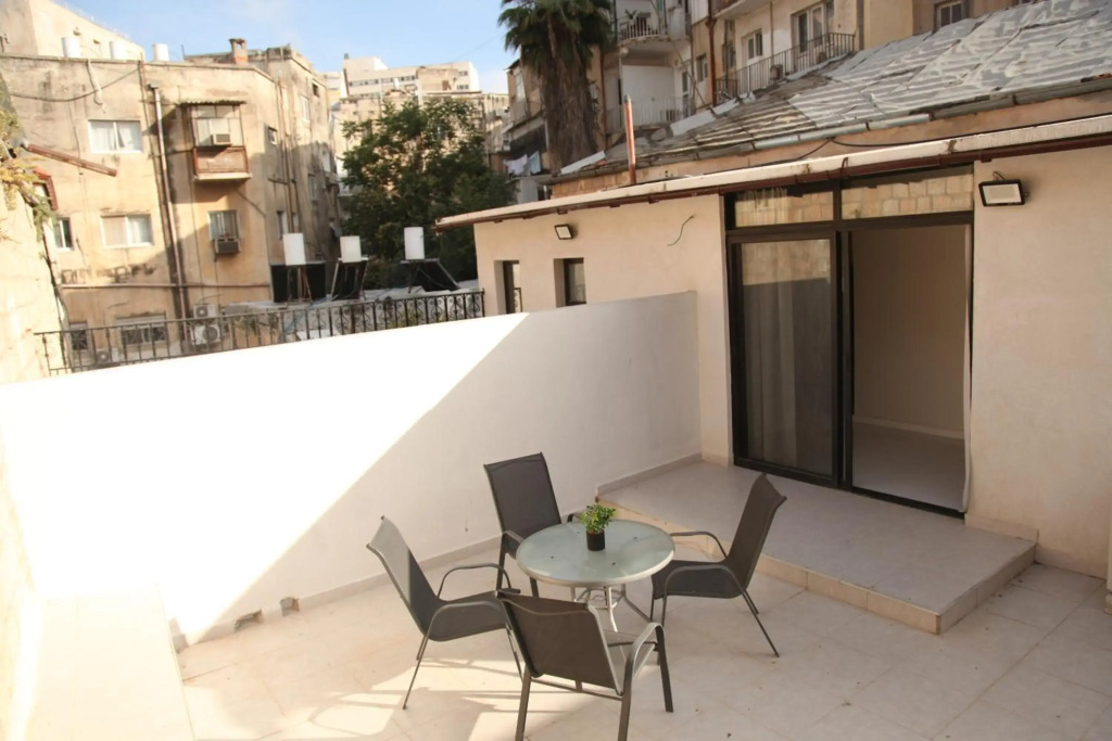Habira Apartments