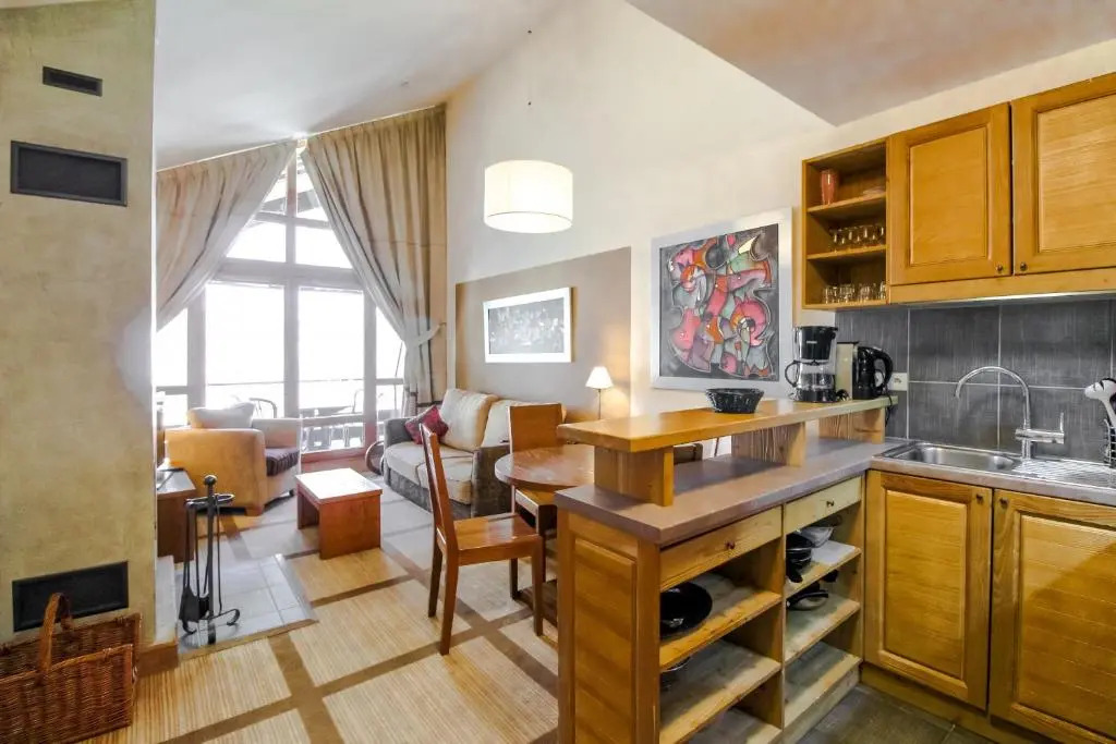 Les Terrasses d'Eos, 1-bed apartment with fireplace, Ski in, Ski out