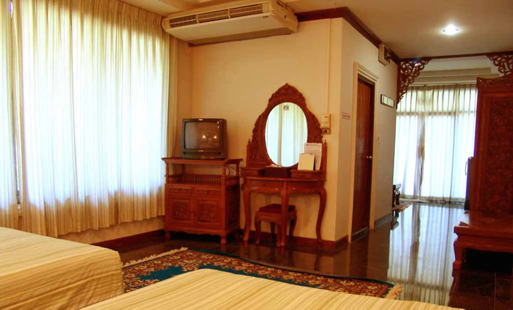 Banrimkwae Paerimnam Resort