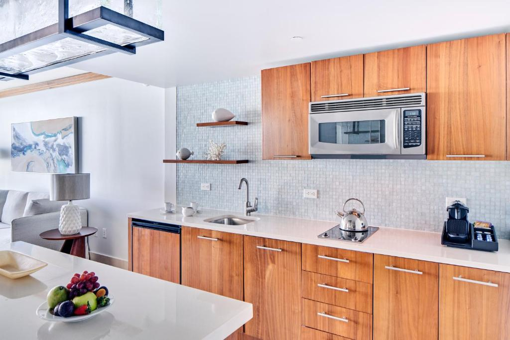 Carillon Miami Wellness Resort