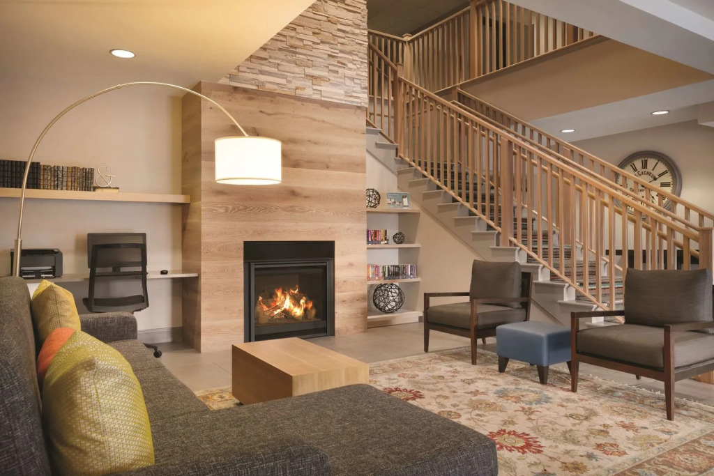 Country Inn & Suites by Radisson, Brooklyn Park - Brooklyn Center, MN