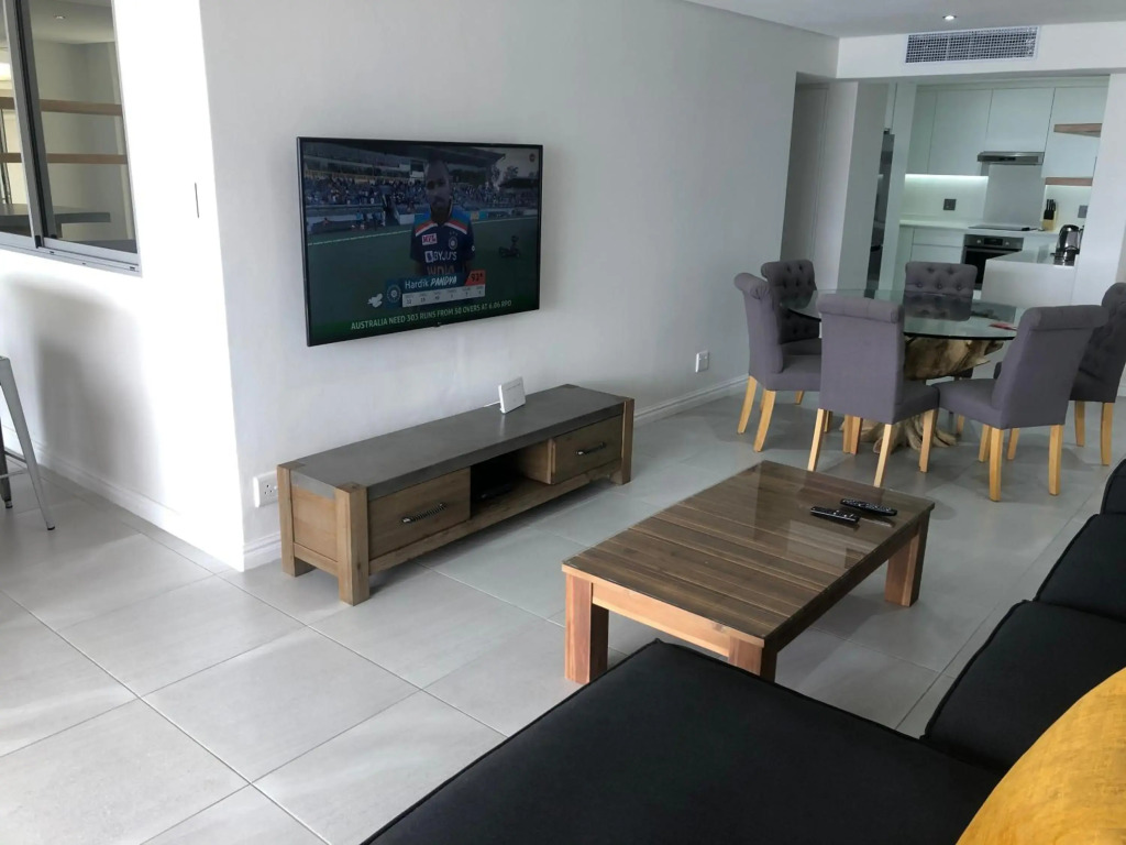 503 Marbella Beachfront Apartment