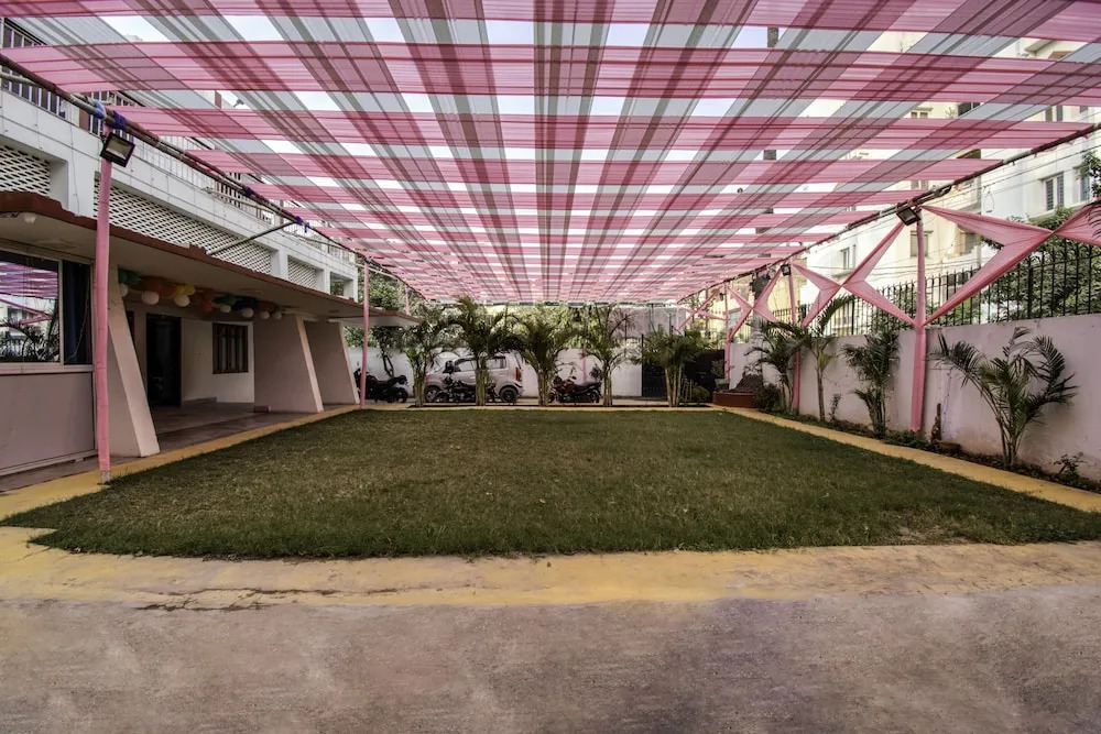 Hotel O patliputra guest house