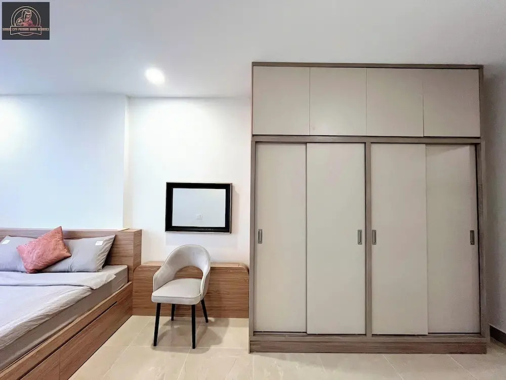 Sunrise City Premium Urban Residence