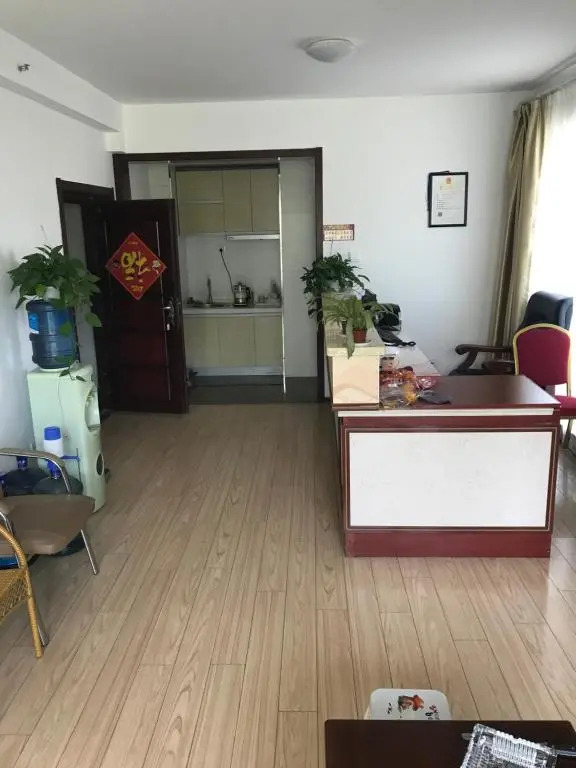 Rainbow Valley Express Hotel