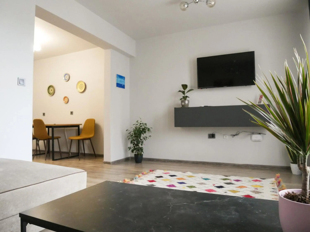 Altavista mountain apartment