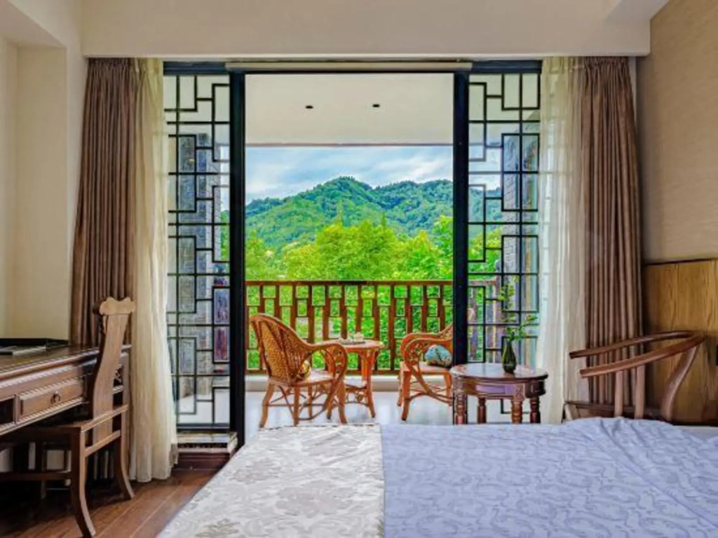 Liujiang Rongyuan Hotel