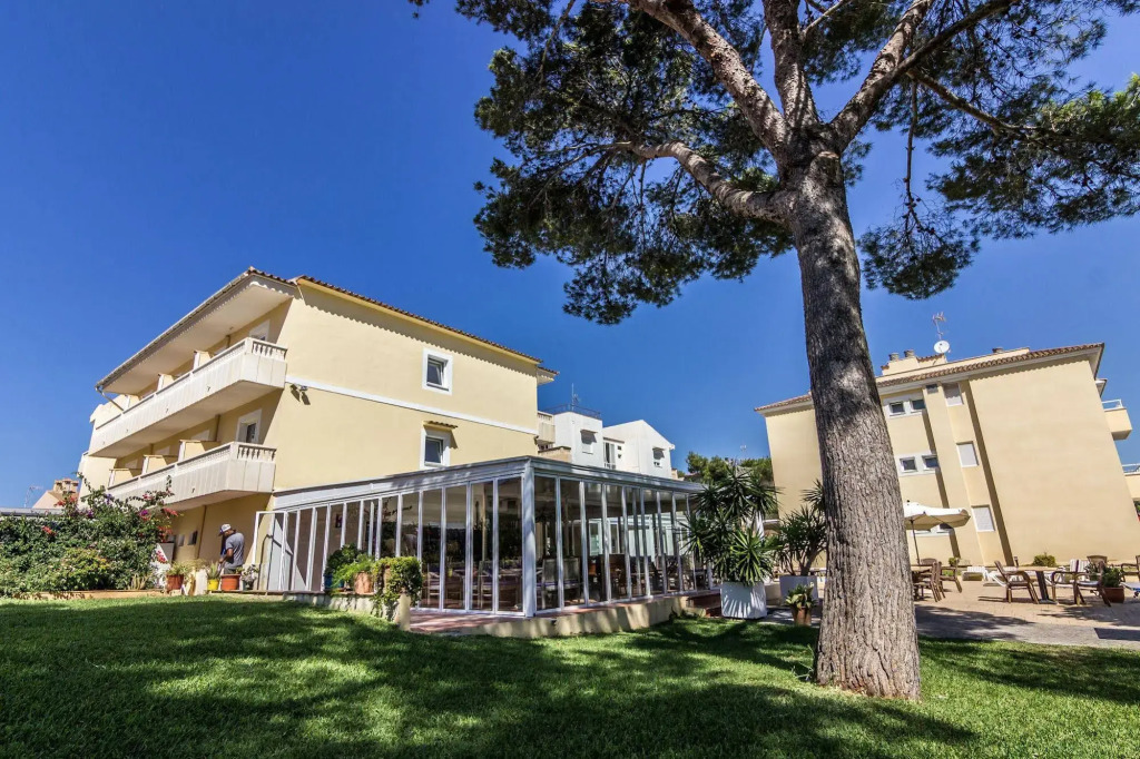 Bluewater Hotel