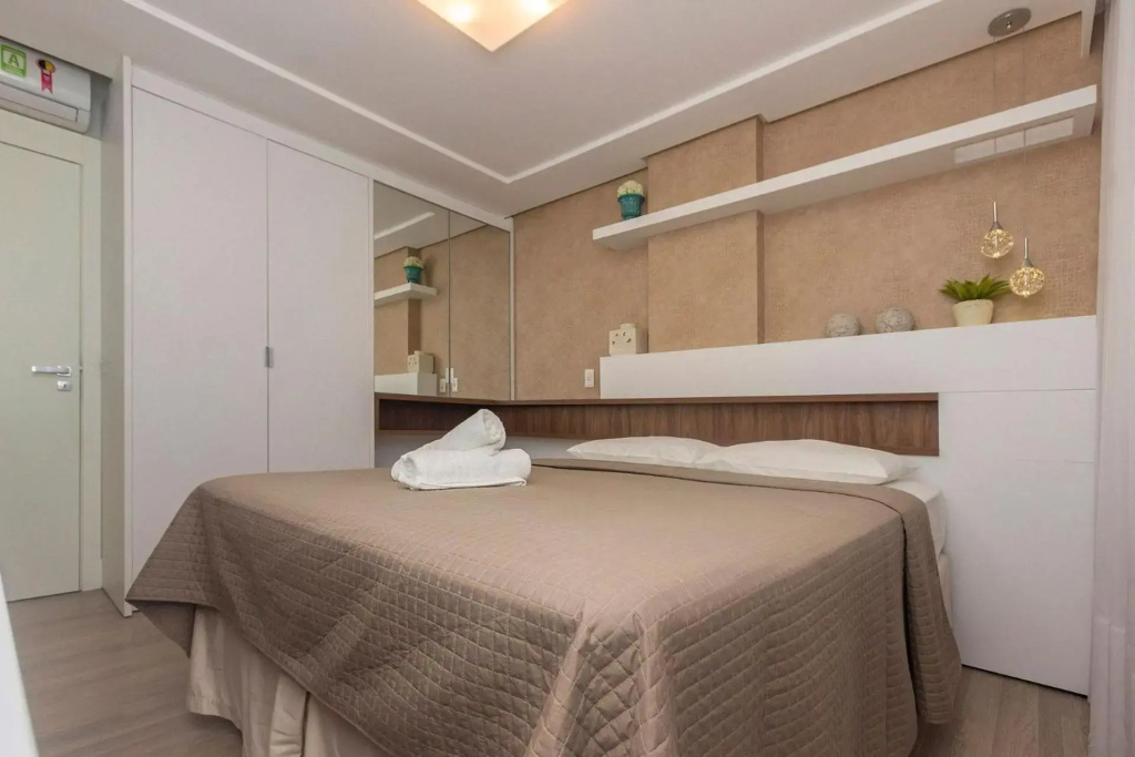 Varandas do Atlântico 02-A - Condomínio de luxo frente mar - Piscina climatizada - Academia - Portaria 24h