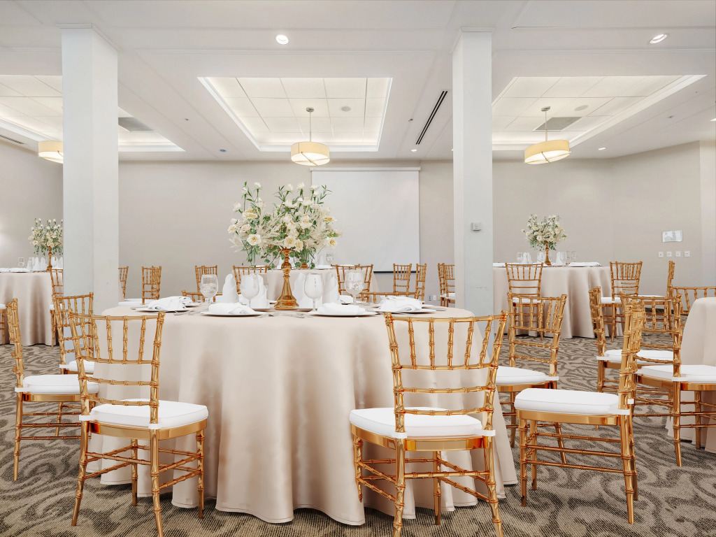 Holiday Inn Lethbridge by IHG