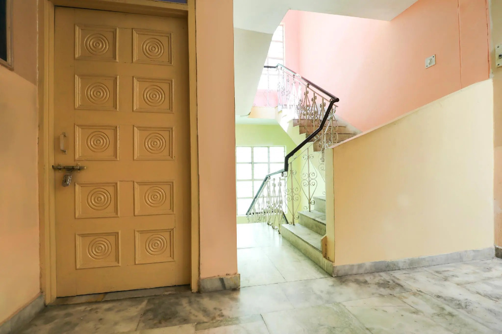 Oyo Flagship 62681 Hotel Deep Residency