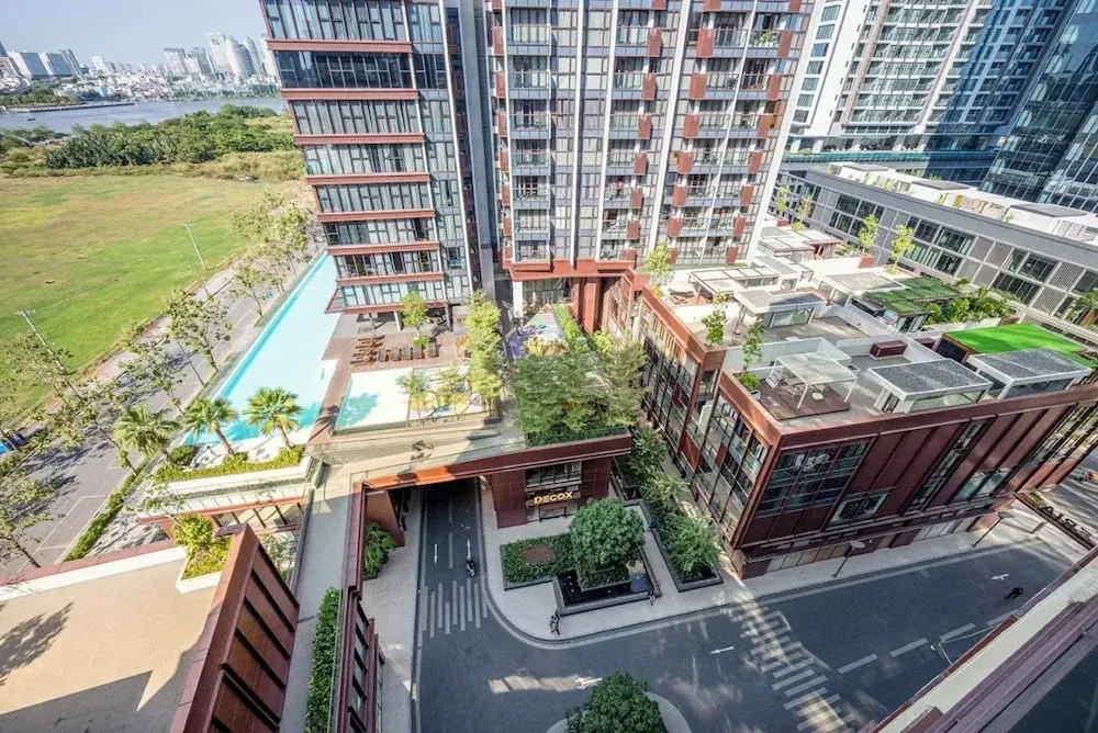 Bluesky Metropole Galleria Luxury