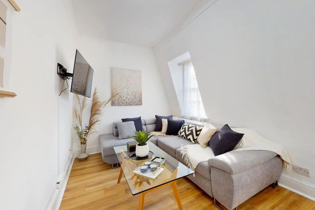 Park Lane Apartments - Clarges Street
