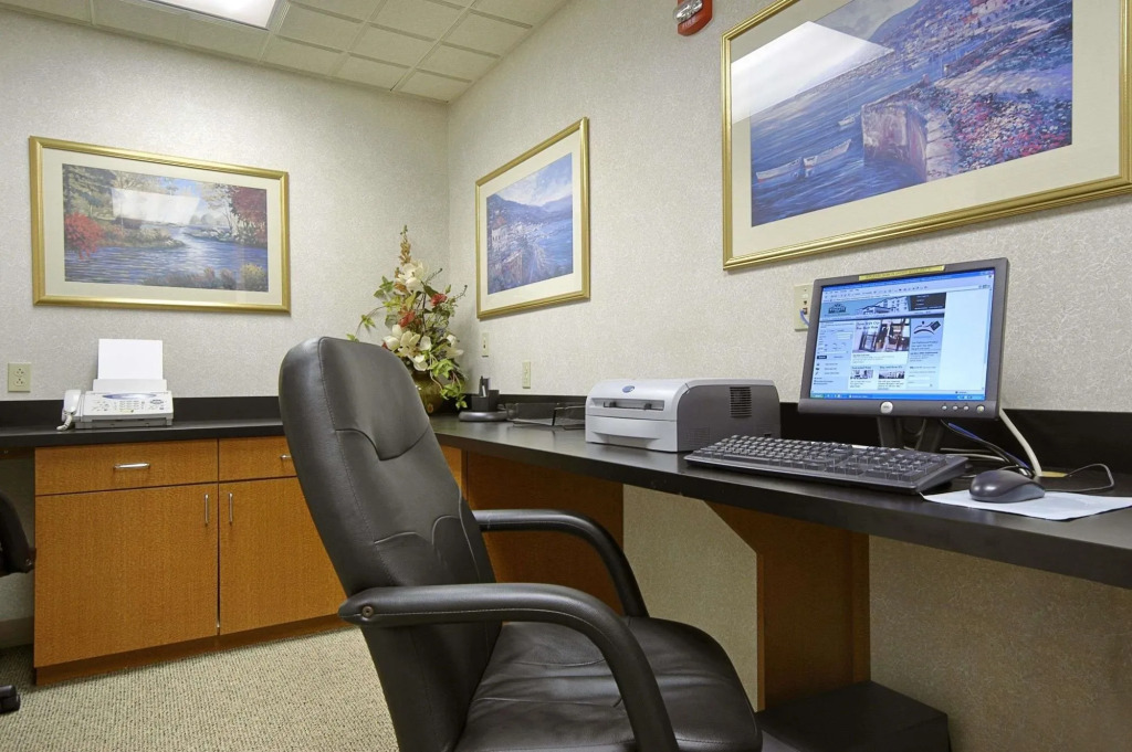 Holiday Inn Allentown I-78 & Rt. 222