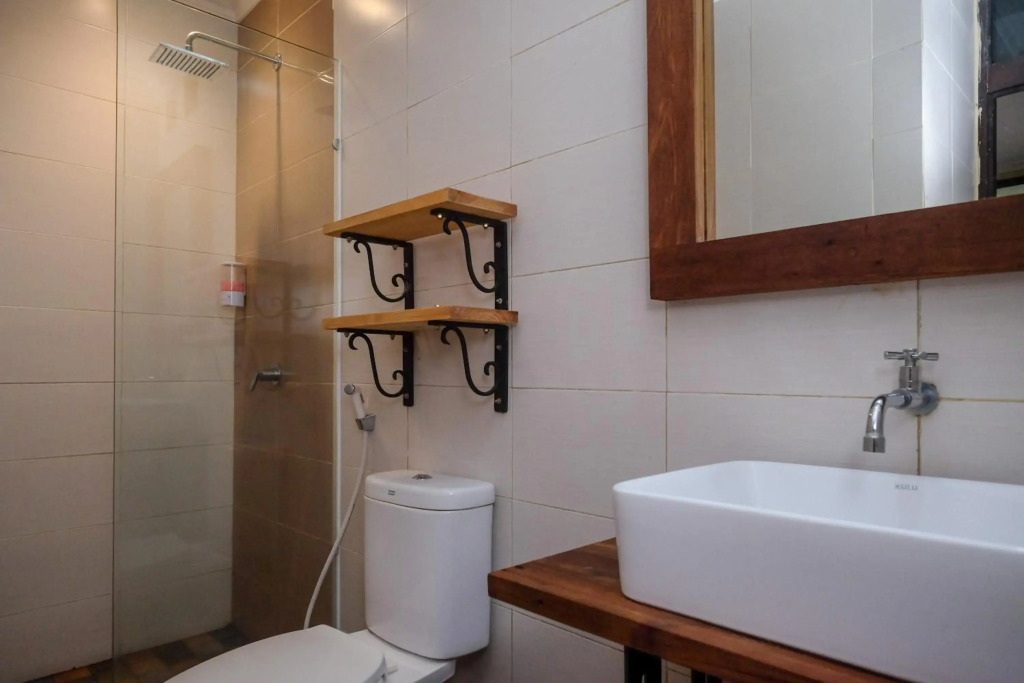Urbanview Hotel Syariah Wisnugraha by RedDoorz