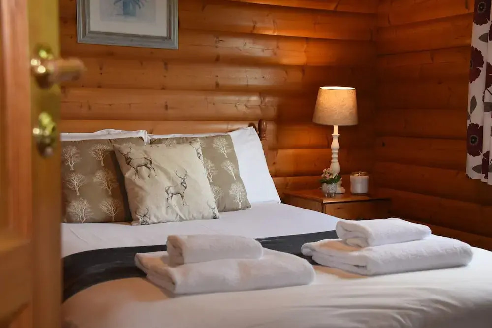 Tawny Owl Lodge
