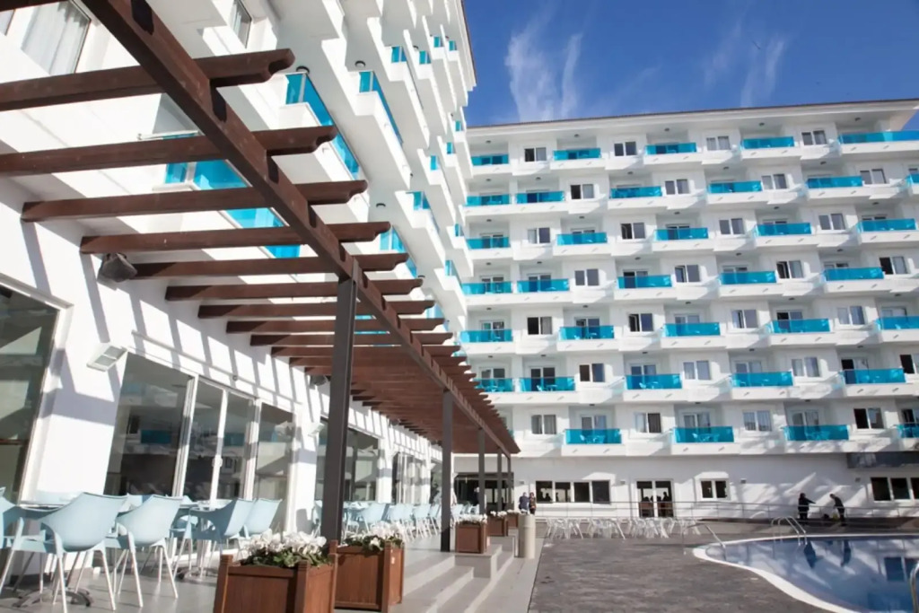 Aparthotel Acuazul