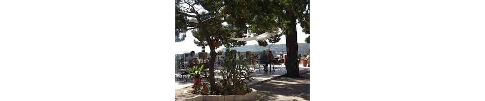Residenza Collina Dei Pini