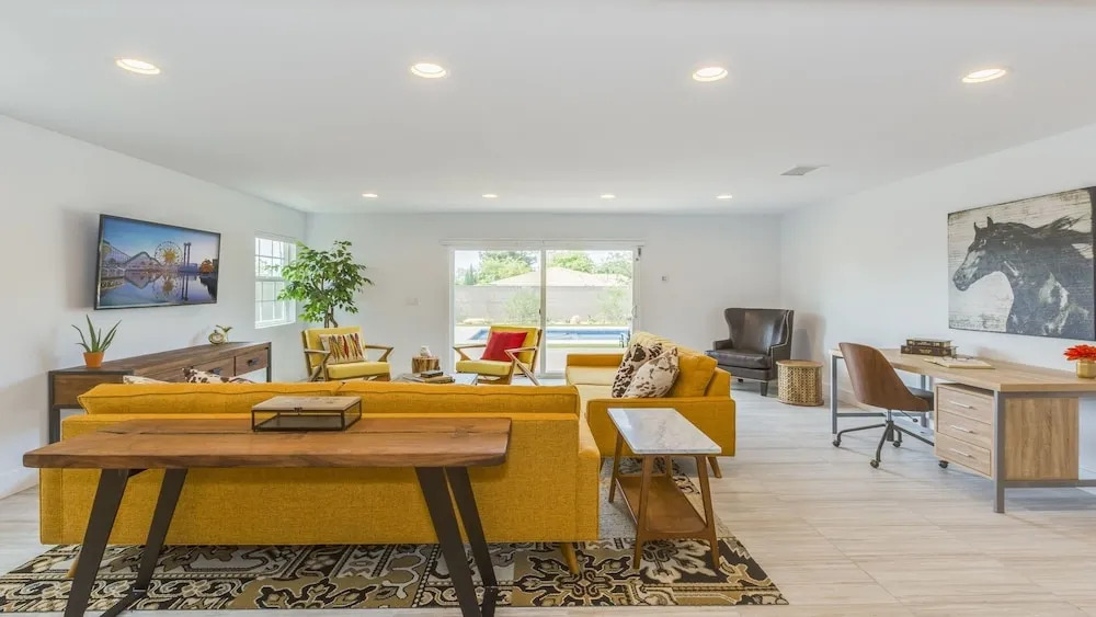 Carnelian - 5 Br Home