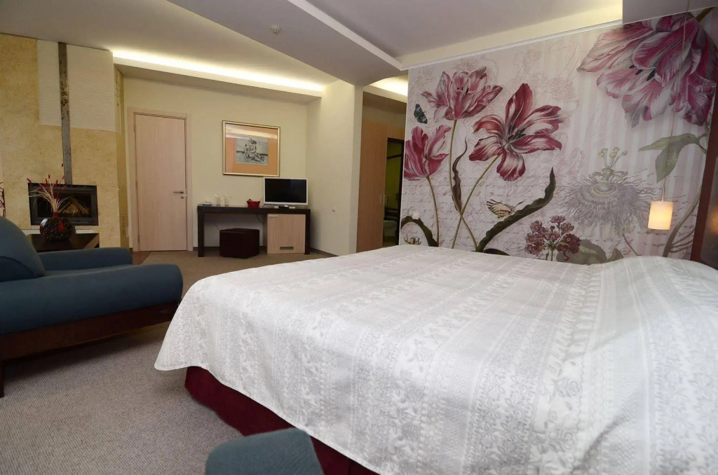 Ice Angels Hotel