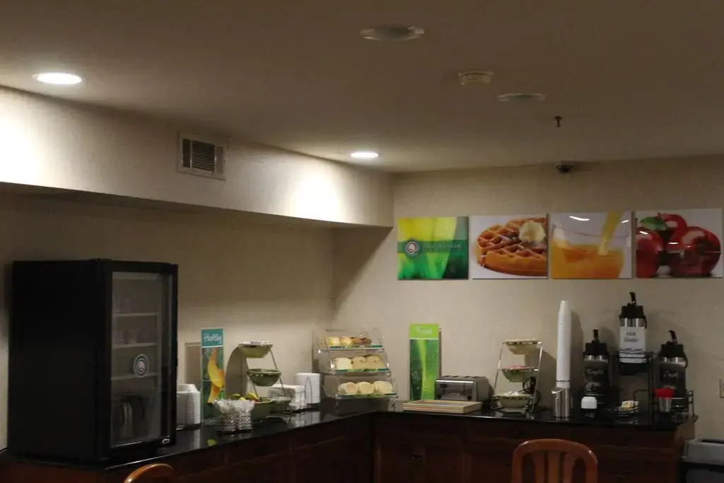 Quality Inn & Suites Oceanside Near Camp Pendleton