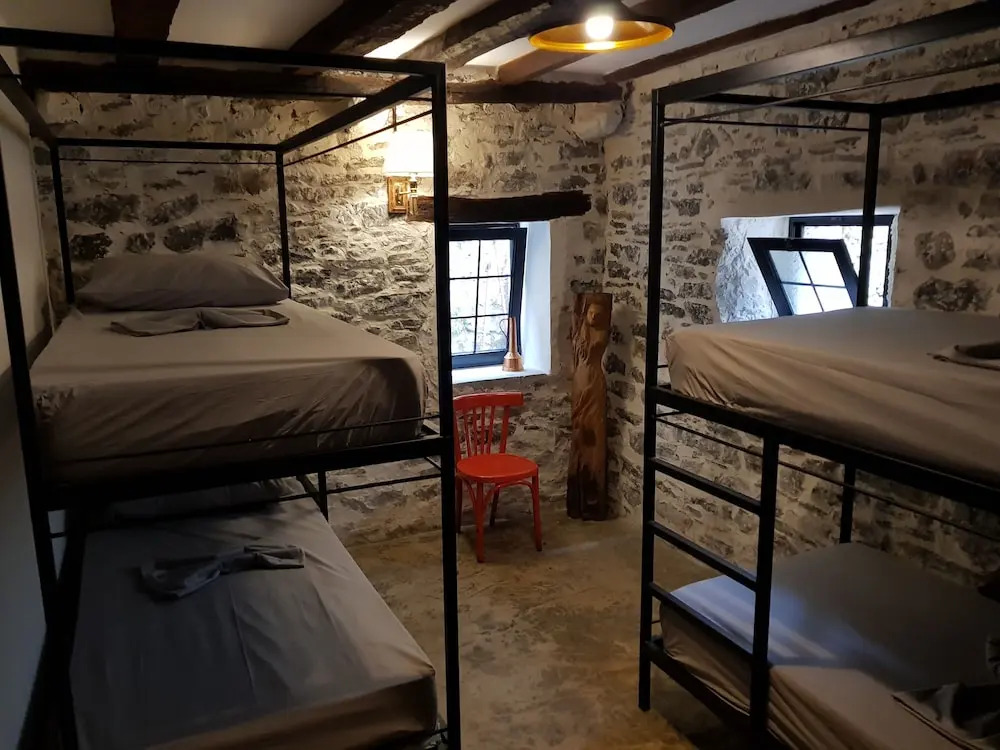 Art Hostel