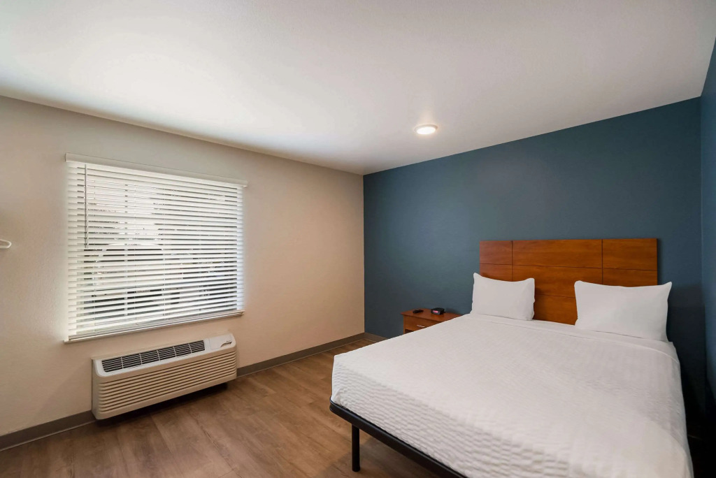 WoodSpring Suites Fort Worth Fossil Creek