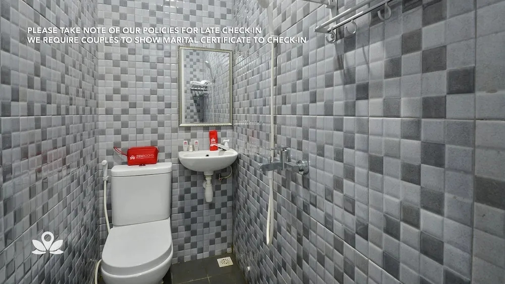 ZEN Rooms Taman Palem Syariah